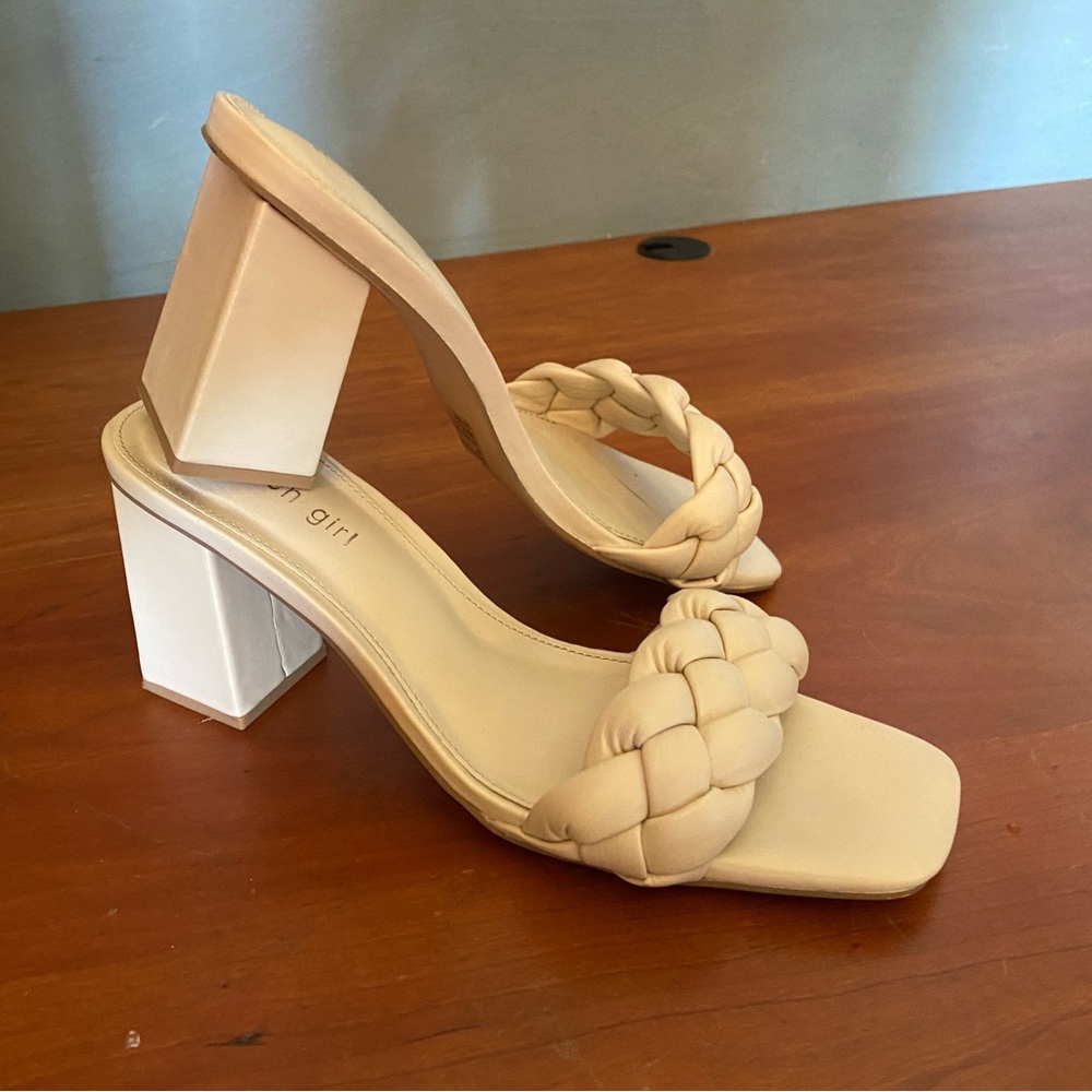 Madden Girl Gracy Heeled Sandal, Almond, size 9, worn once
